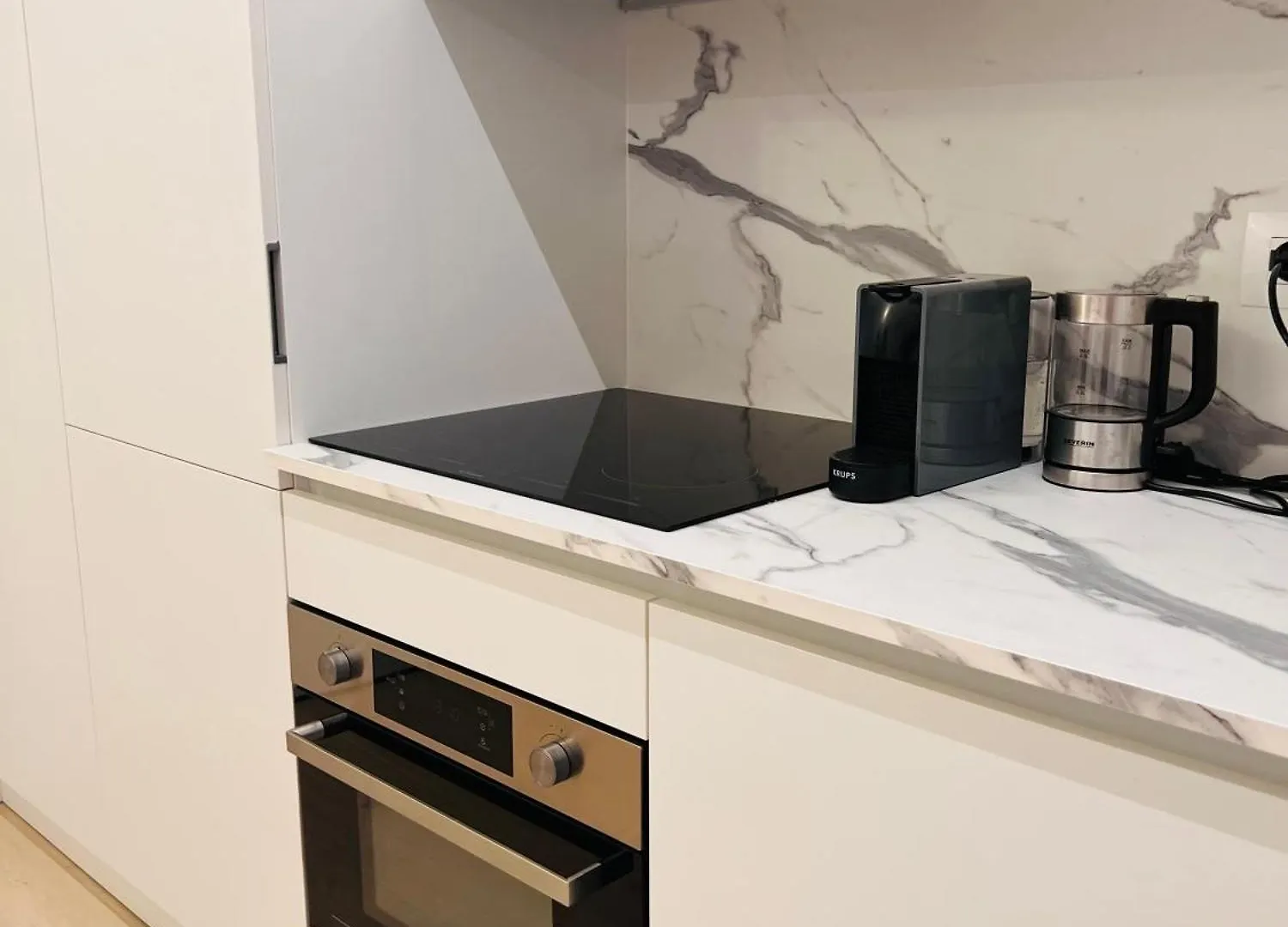 Apartment Suite - Charlize - In The Heart Of Milano